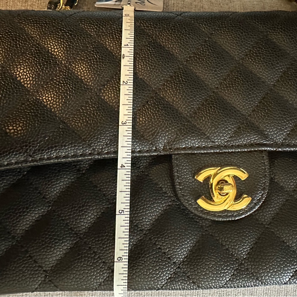 Large Crossbody - Picture 5 of 6